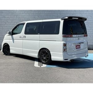 2004 Nissan Elgrand Hiway Star 3500cc Sunroof