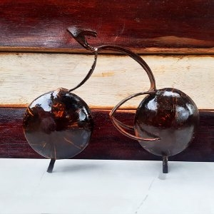 Handmade Coconut - shell statue, American style / Handmade Craft