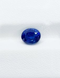 2.02 carat Blue Sapphire has a deep cornflower blue colour ethically sourced from Ceylon origin.