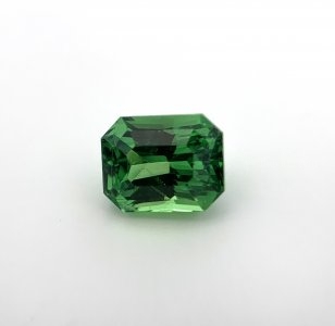 Vivid Green Natural Tsavorire 1.03 crt