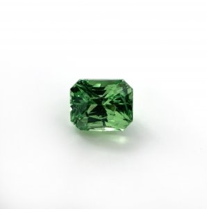 Vivid Green Natural Tsavorire 1.07 crt