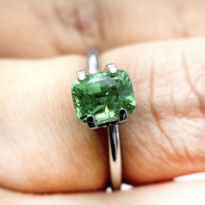 Vivid Green Natural Tsavorire 1.20 crt