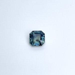 1.04 carat Teal Sapphire