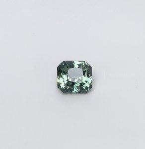 1.75 carat Parti Sapphire