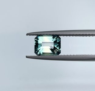 2.05 carat Parti Sapphire