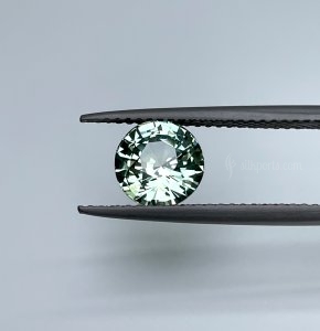 2.09 carat Party Sapphire is well cut to bring out the best colour and luster
