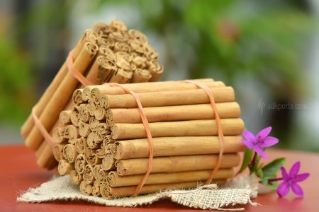 Cinnamon Sticks / Spices