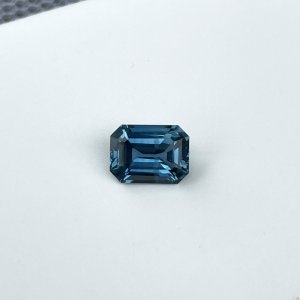 Greenish Blue Sapphire | Sri Lanka Sapphire | Gems